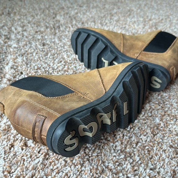 Women’s Sorel Joan of Arctic Wedge II Chelsea, size 7, color is Elk (tan) - Picture 4 of 6